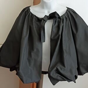 St. John Puff Sleeve Tie Front Cape sz M